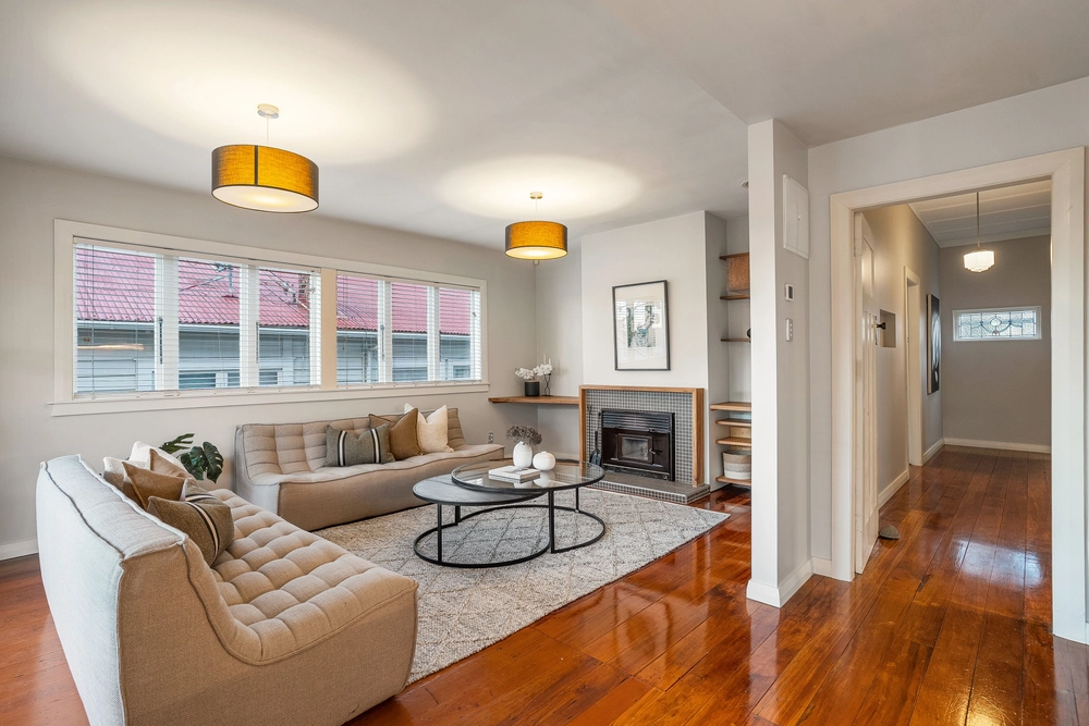 Photos of 18 Mountain View Road