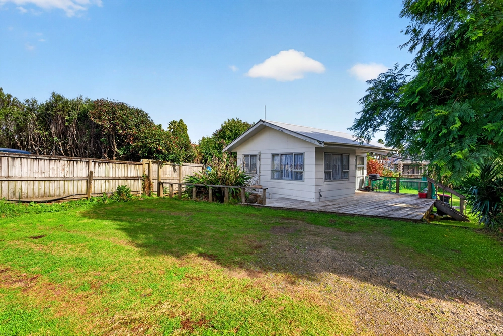 Photos of 1 Westland Road