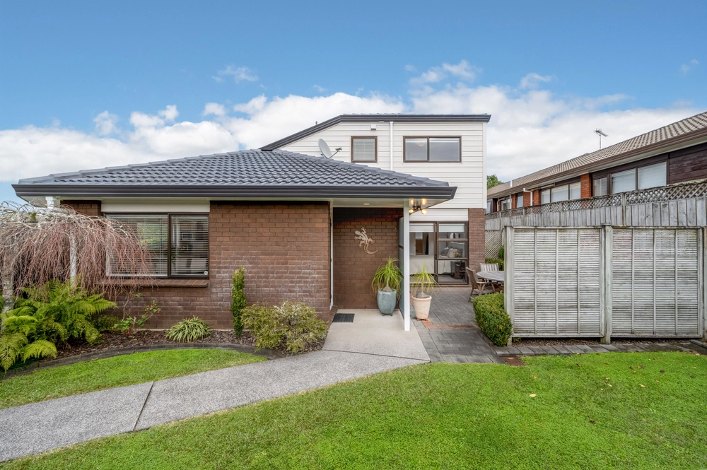 Photos of 9A Nicholas Road