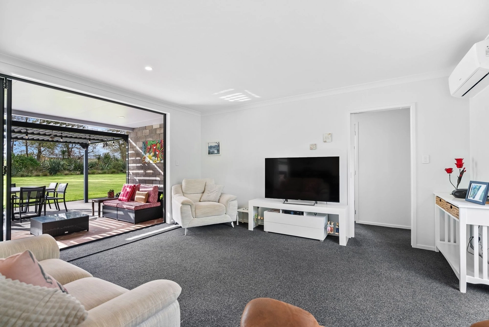 Photos of 36 Phils Way