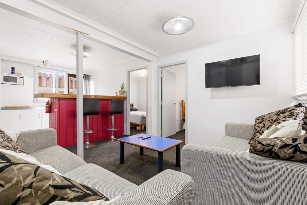 Photos of 102 Taharepa Road