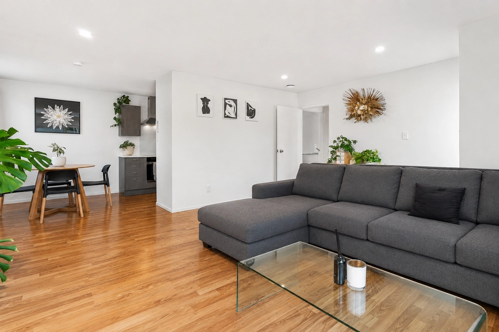 Photos of 9 Embassy Place