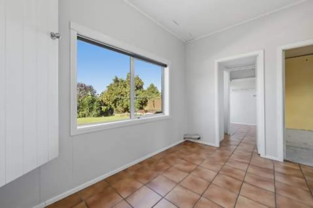 Photos of 423 Maungatapu Road