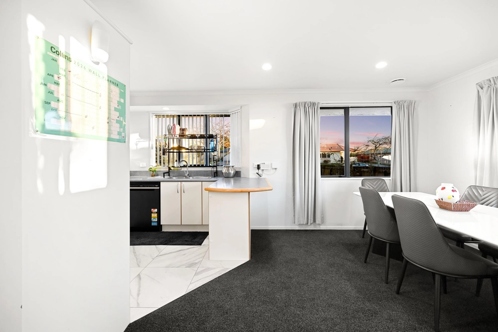 Photos of 9 Wembley Close