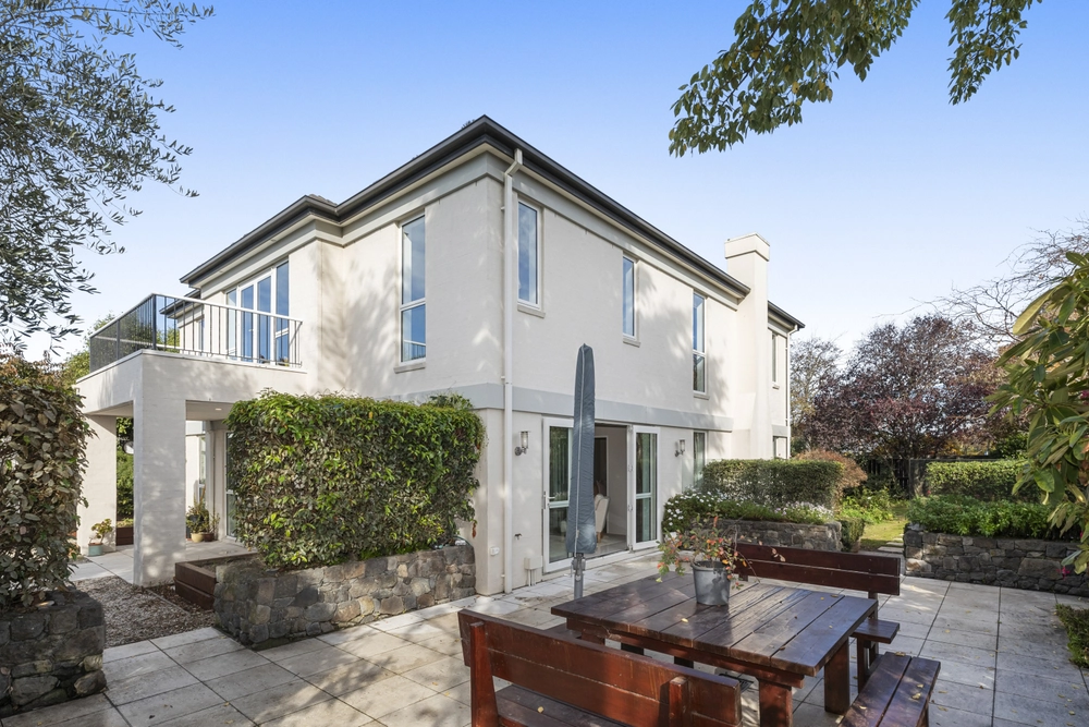 Photos of 21 Elmwood Drive