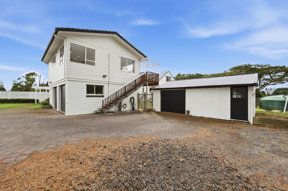 Photos of 30 First View Avenue