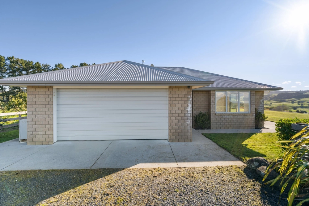 Photos of 1217 Miranda Road