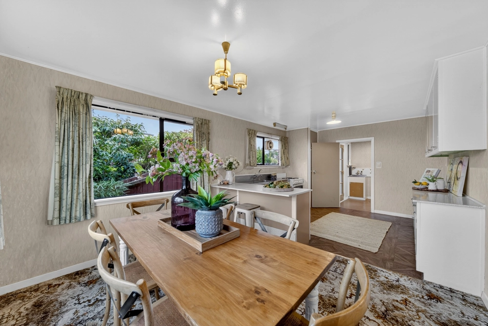 Photos of 70 Toorak Avenue
