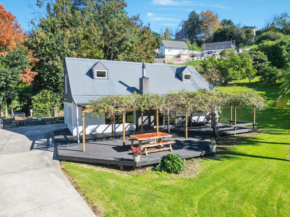 Photos of 1 Grasmere Way