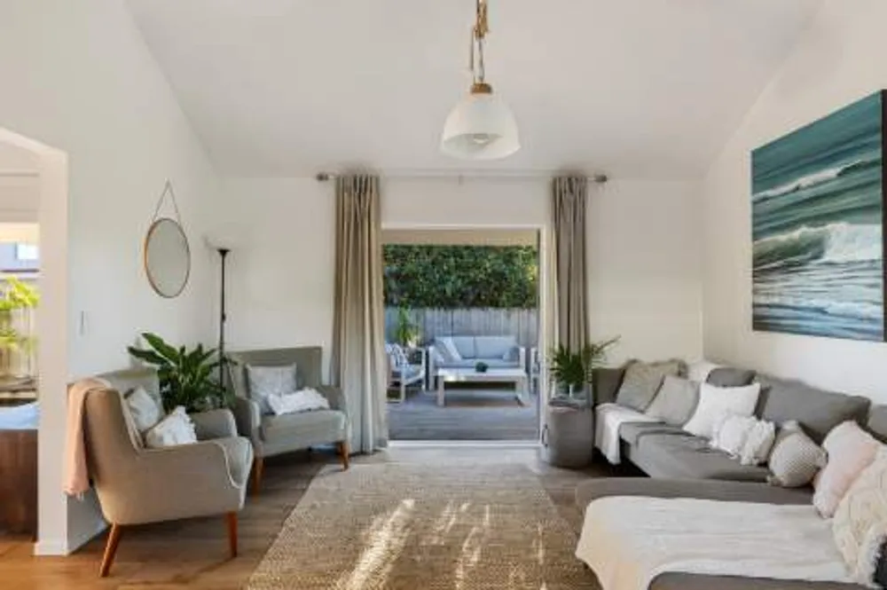 Photos of 39A Percy Road