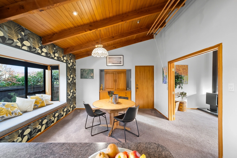 Photos of 212 Maidstone Road