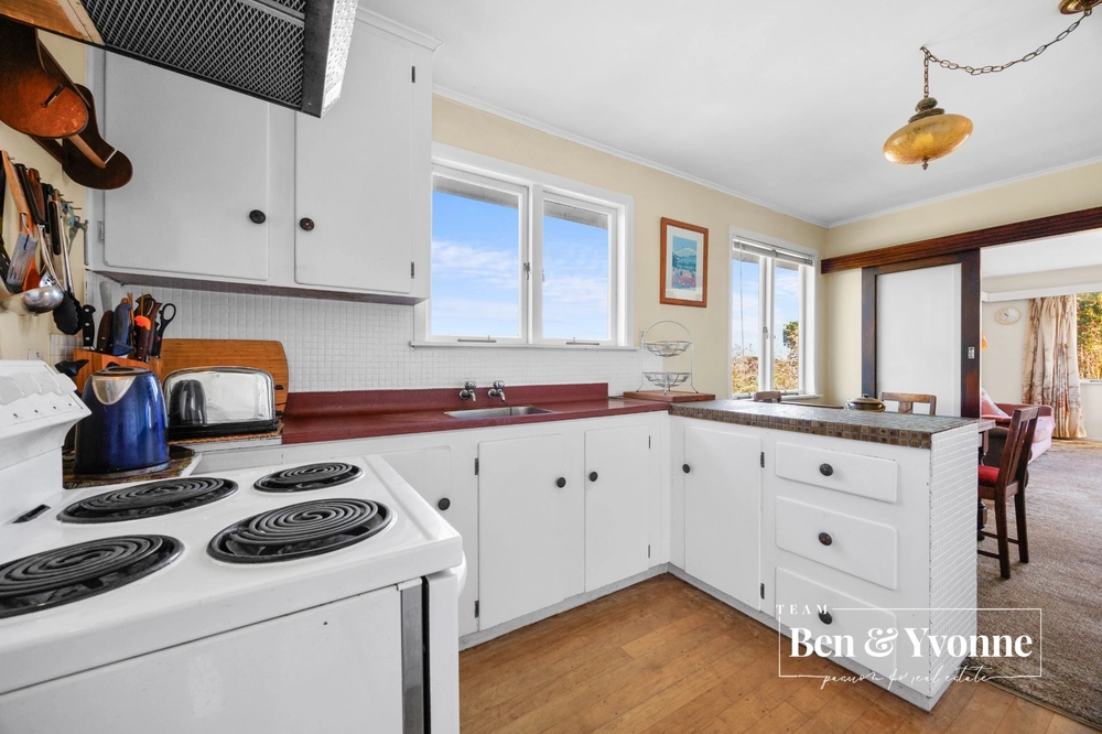 Photos of 24 Cotswold Lane