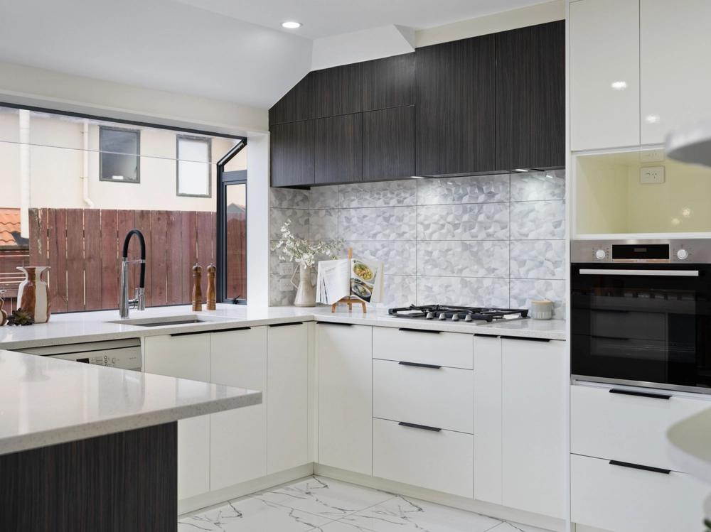 Photos of 3 Jim Rhind Place