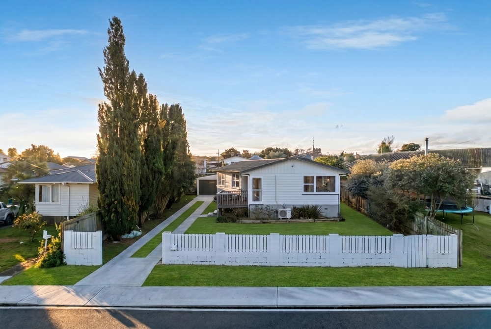 Photos of 6 Jenkins Place