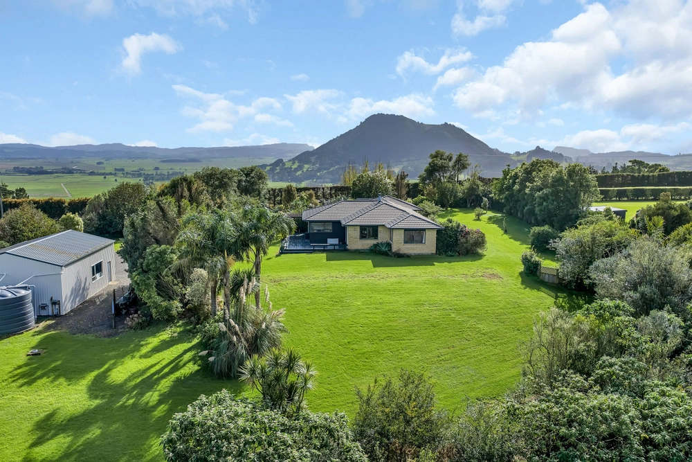 Photos of 431 Apotu Road