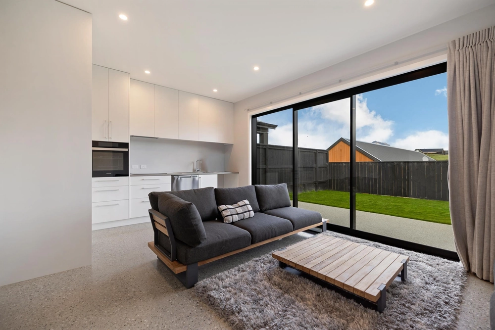 Photos of 11 Coopworth Road, Hanley's Farm