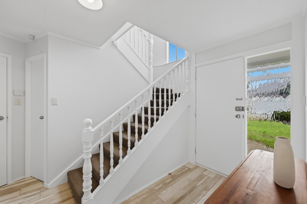 Photos of 30 First View Avenue