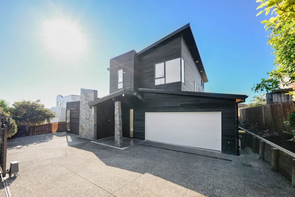Photos of 80 Medallion Drive