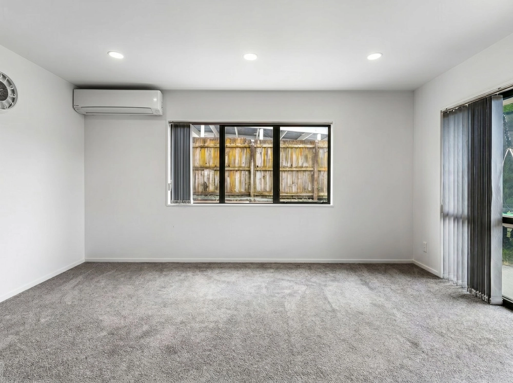 Photos of 2/124 Alfriston Road