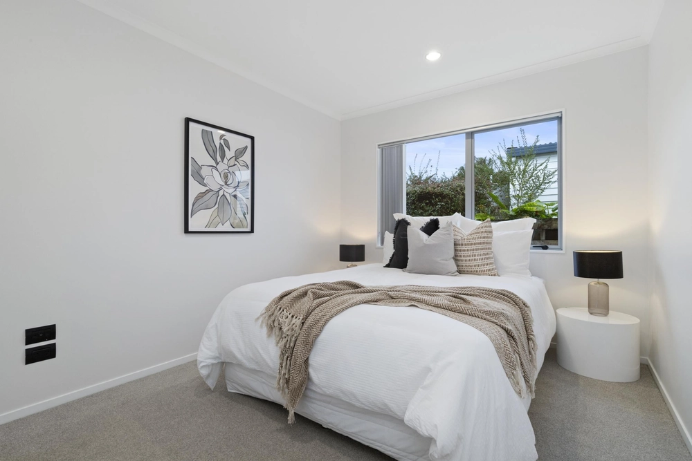 Photos of 54A George Crescent