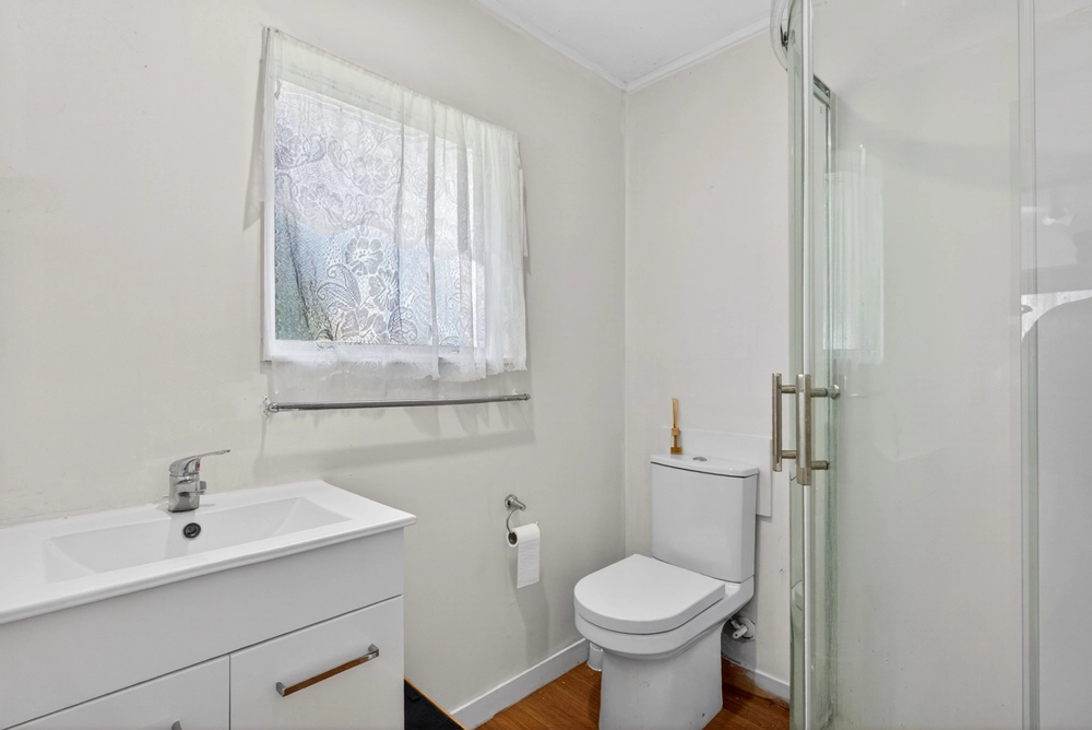 Photos of 1 Westland Road