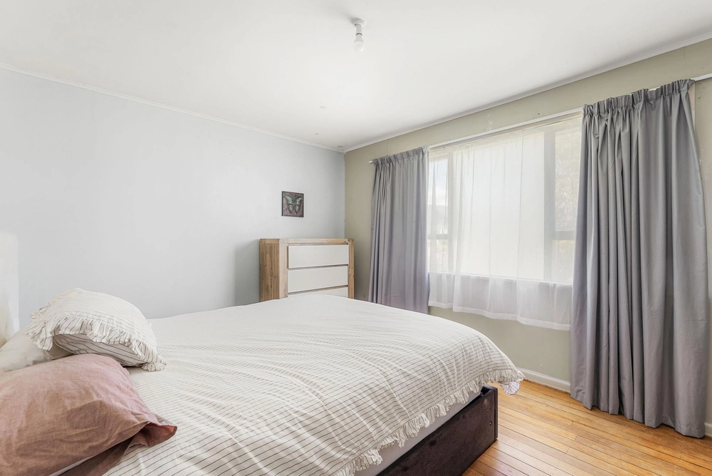 Photos of 49 Orkney Road