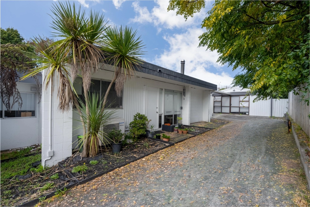 Photos of 2/8 Wilbur Place