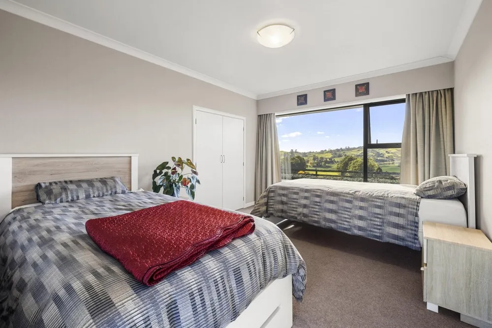 Photos of Unit 3, 957 Taotaoroa Road