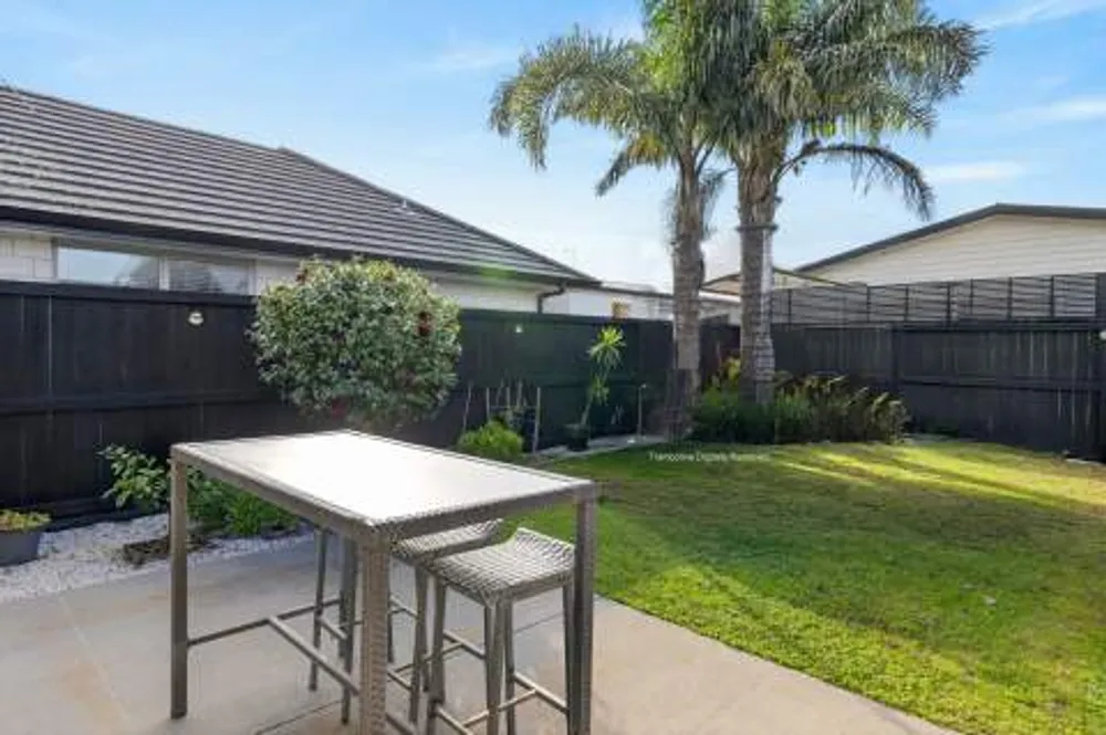 Photos of 49 Kohekohe Road
