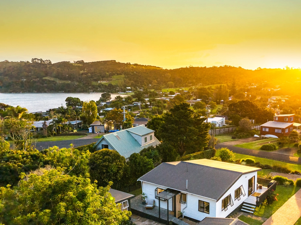 Photos of 32 Kiwi Street