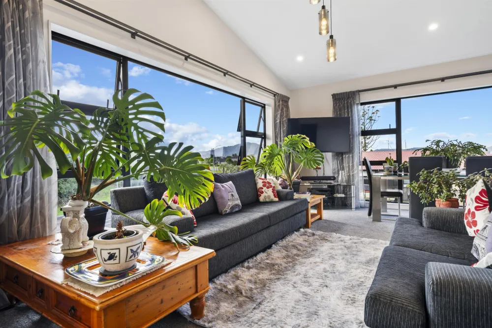 Photos of 31 Stace Hopper Drive