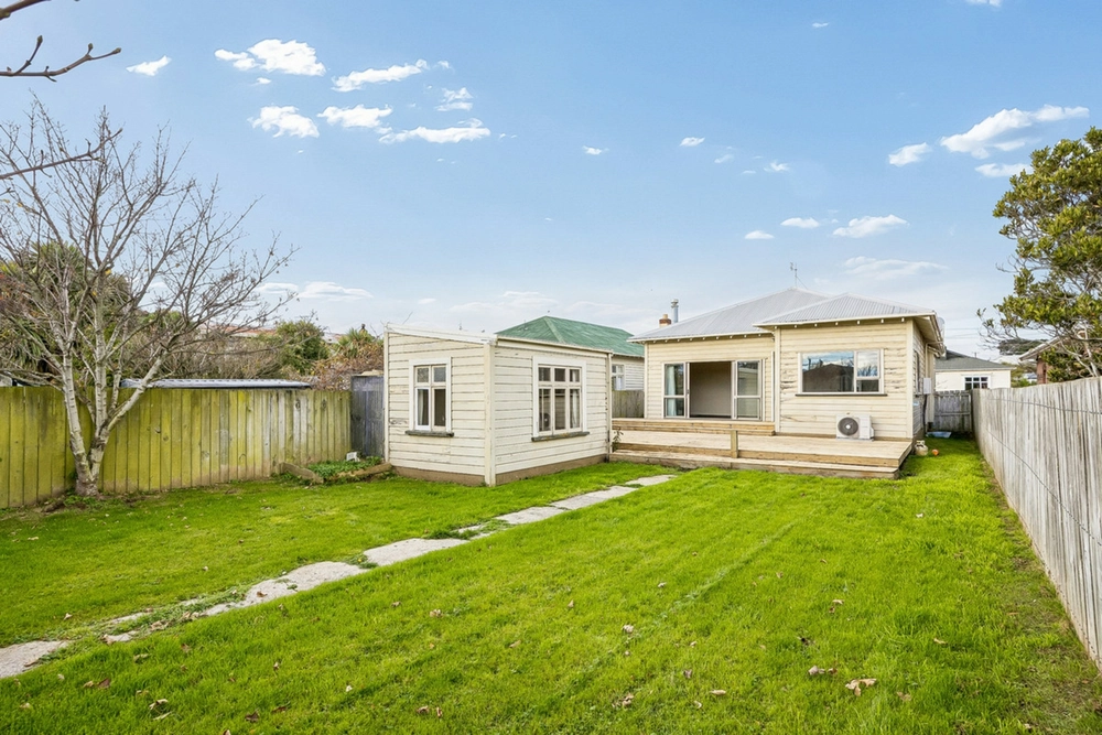 Photos of 50 Magdala Street
