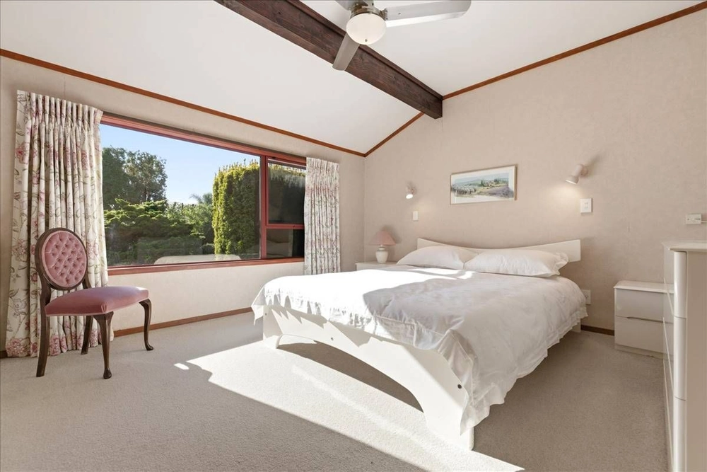 Photos of 28 Forrester Drive