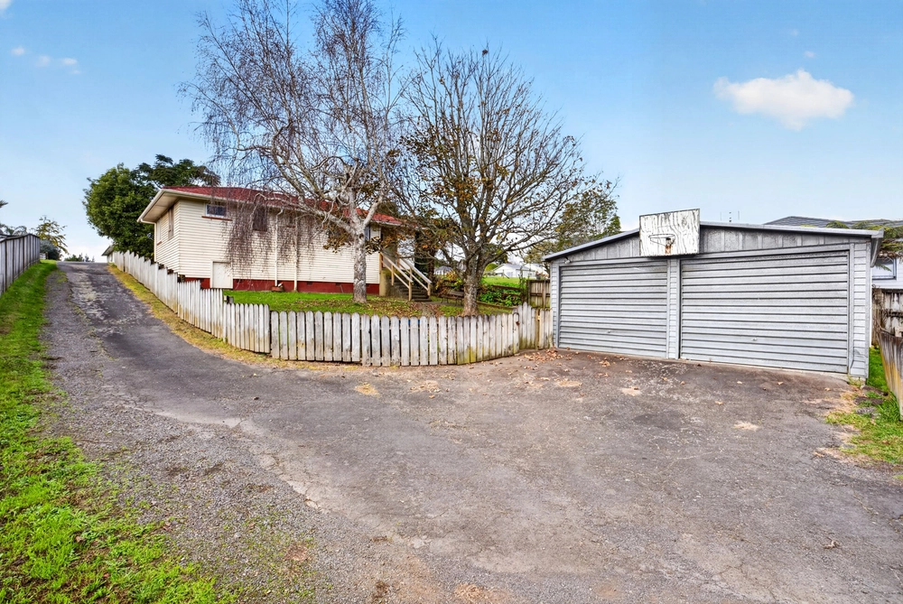 Photos of 1 Westland Road