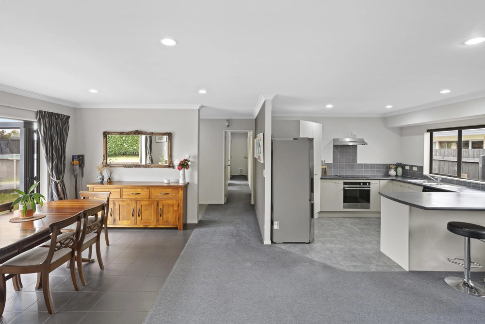 Photos of 159C Princes Street West