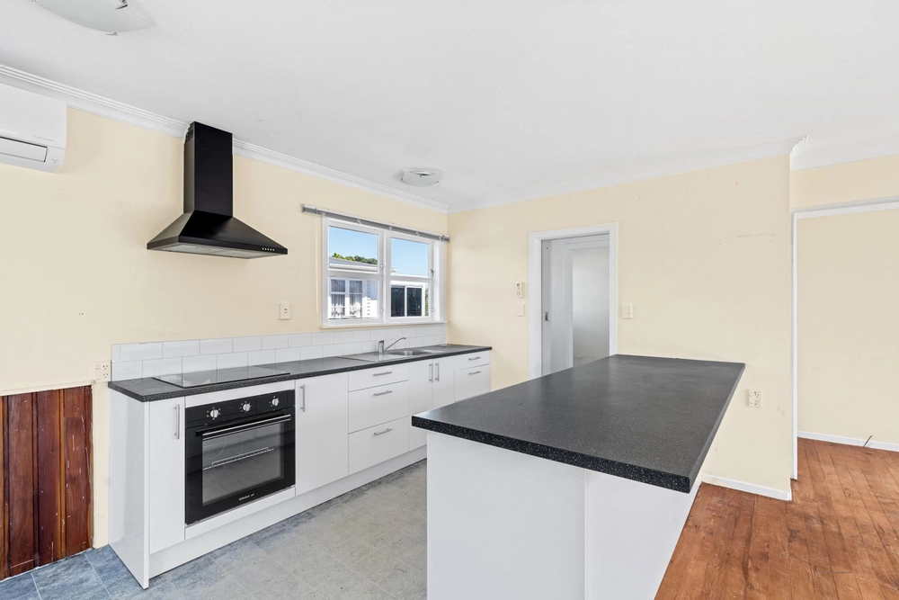 Photos of 38 Balmoral Street