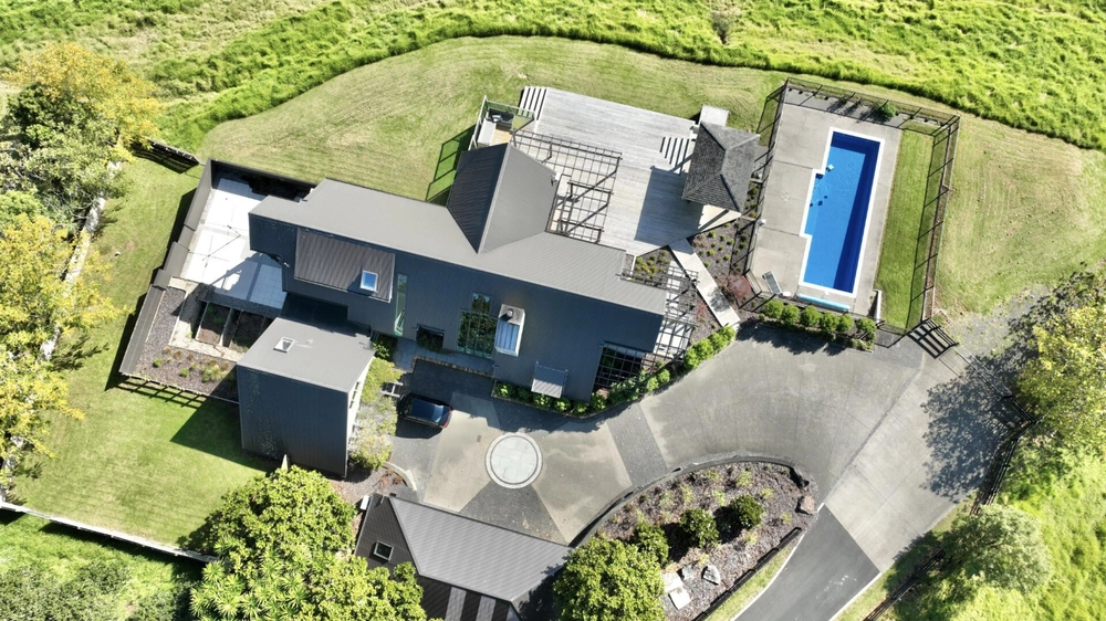 Photos of 333 Tuhimata Road