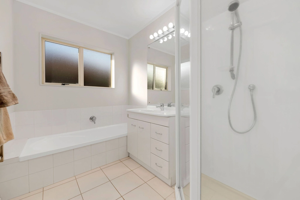 Photos of 2/32 Glanworth Place