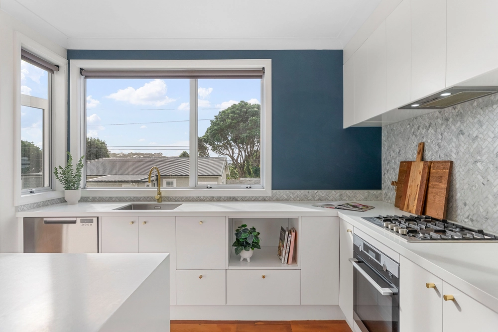 Photos of 74 Fraser Avenue