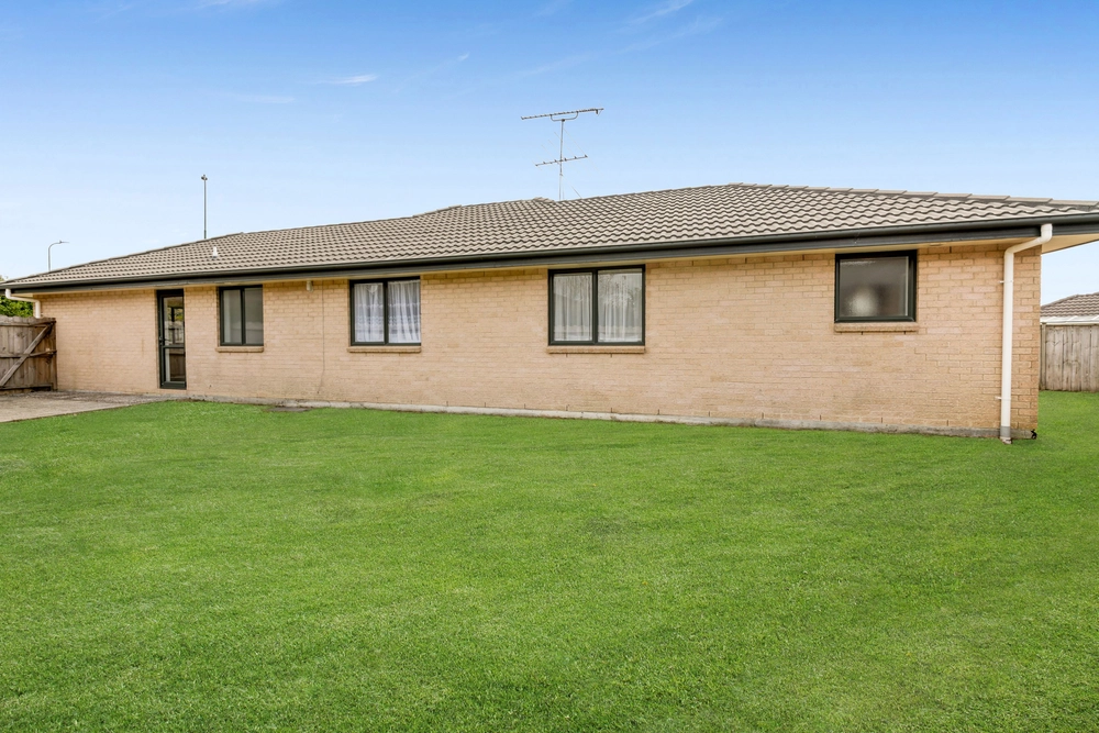 Photos of 47 Redcastle Drive