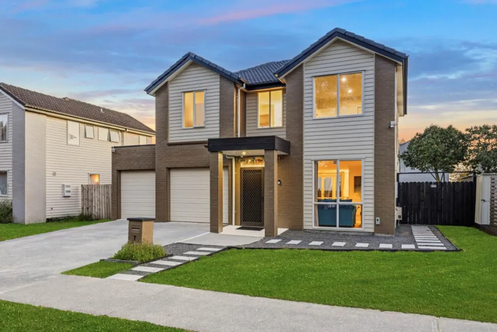 Photos of 7 Calumet Way