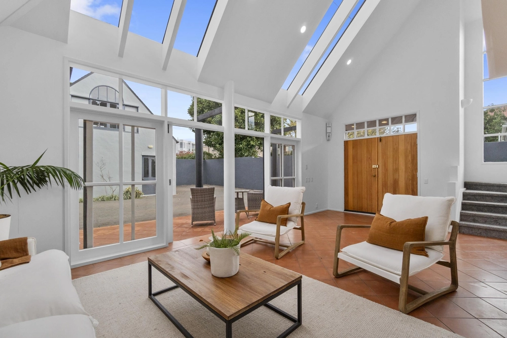 Photos of 13 Mamie Street