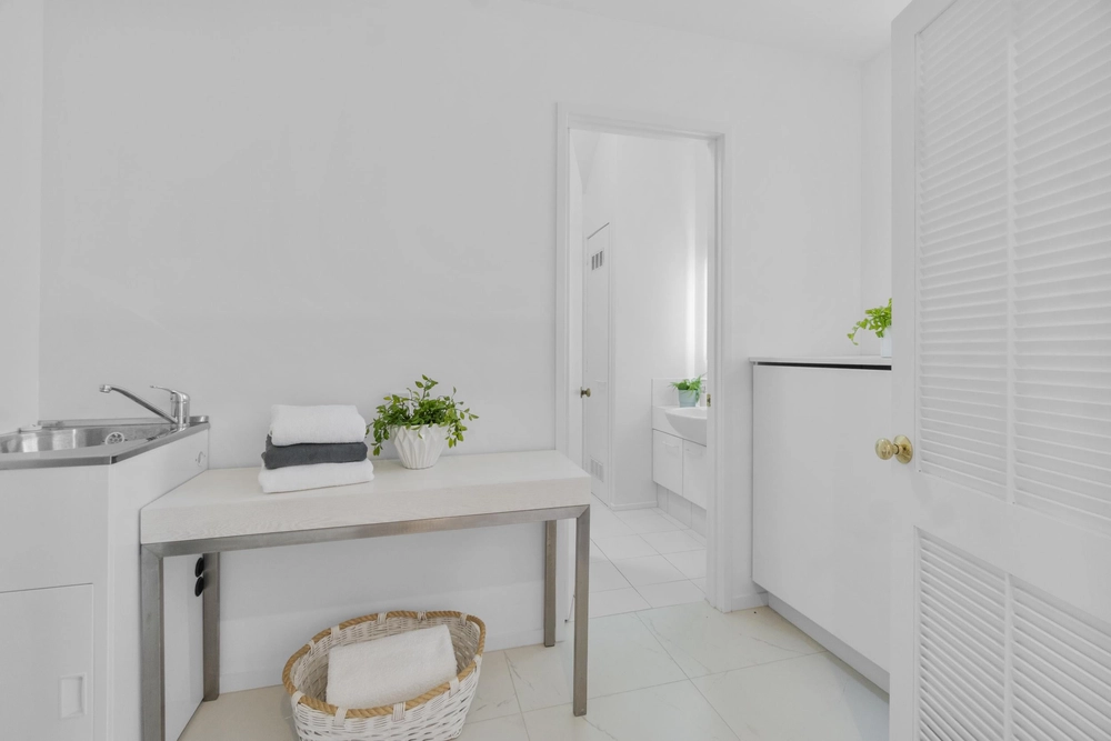 Photos of 13 Mamie Street