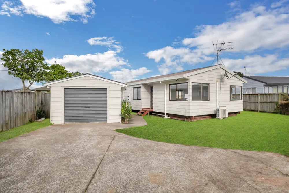 Photos of 2/146 Buckland Road