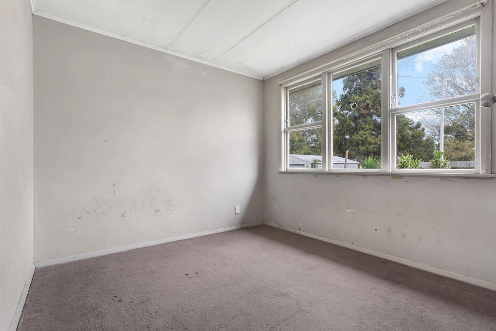 Photos of 64 Hamill Road