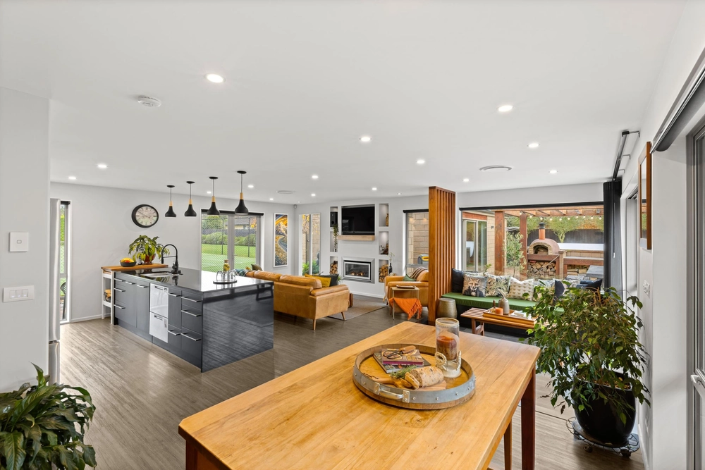Photos of 41 Sheridan Drive