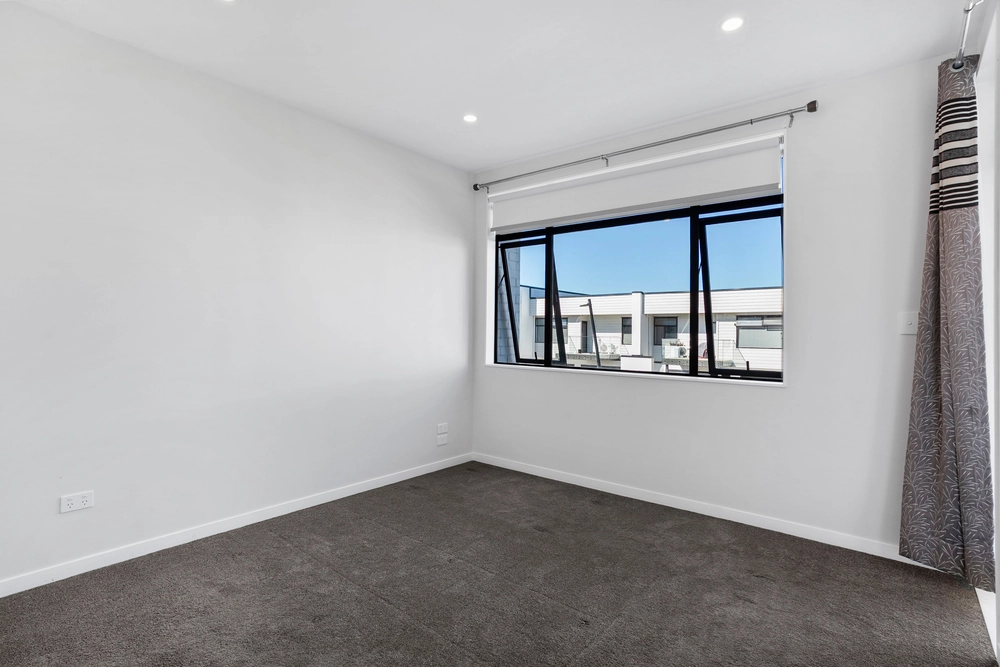 Photos of 24 Moho Lane