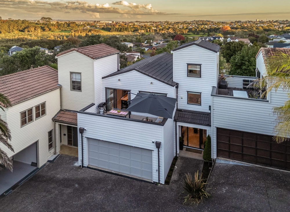 Photos of 34B Monteith Crescent