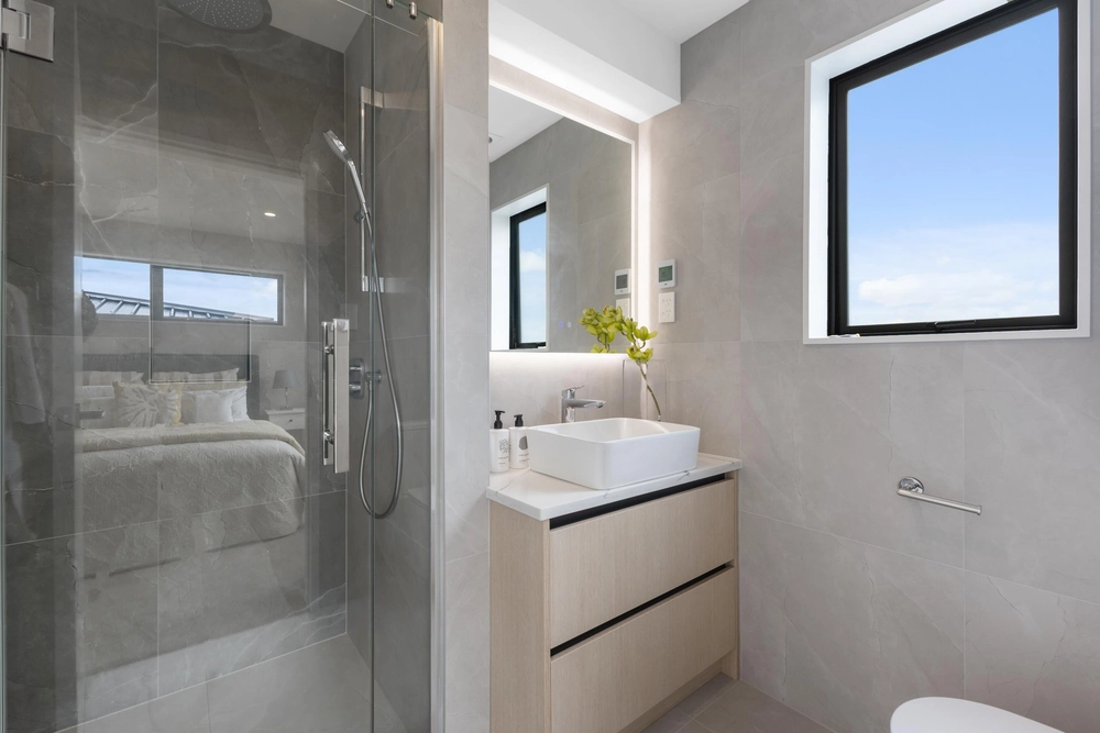 Photos of 16C Silverton Avenue