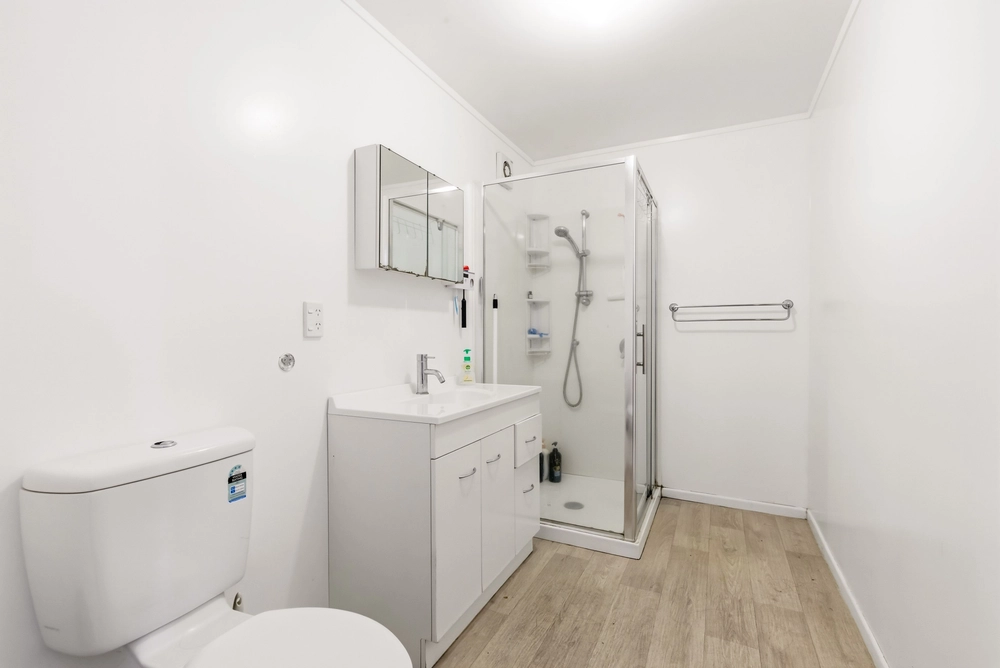 Photos of 42 Ngamotu Road